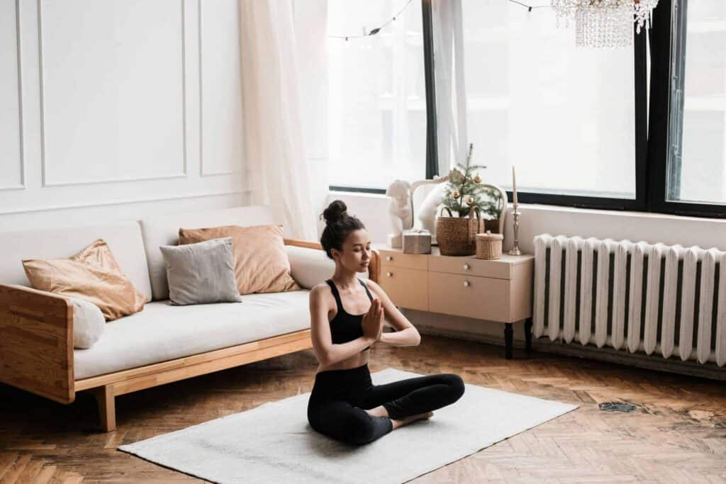 Sport et sommeil: les pratiques de pleine conscience telles que le yoga aident à mieux dormir