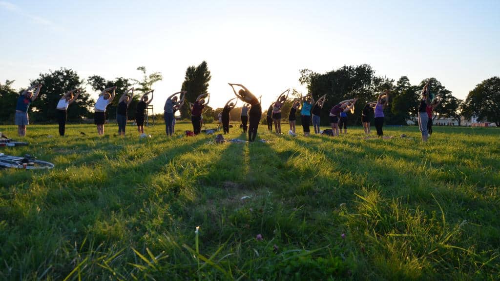 Outdoor Yoga Berlin: Yoga on the Move