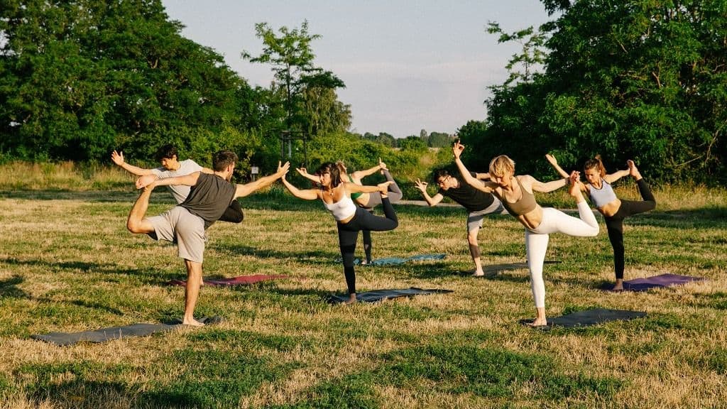 Outdoor Yoga Berlin: Yoga on the Move