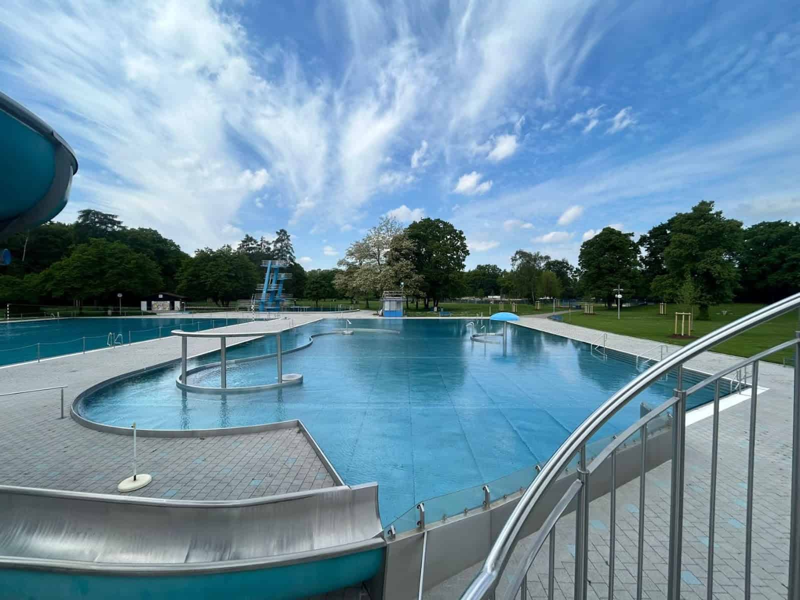 Bestes Freibad München: Michaelibad Freibad