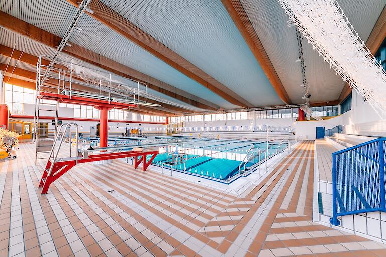 Rheinbad Hallenbad Urban Sports Club