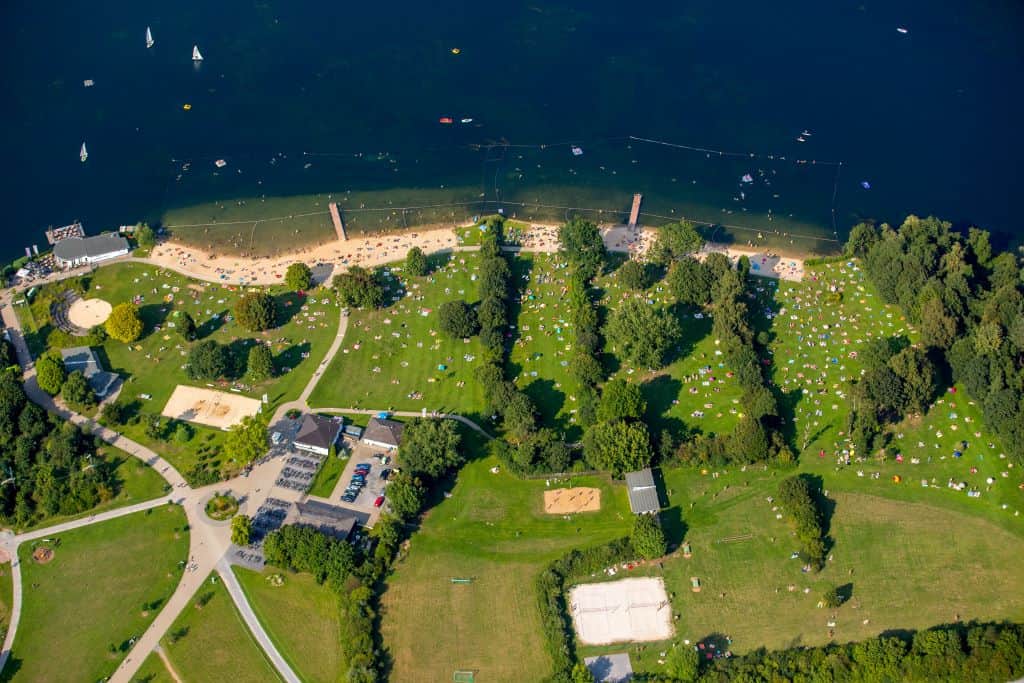 Bestes Freibad Düsseldorf: Unterbacher See Düsseldorf Strandbad Süd