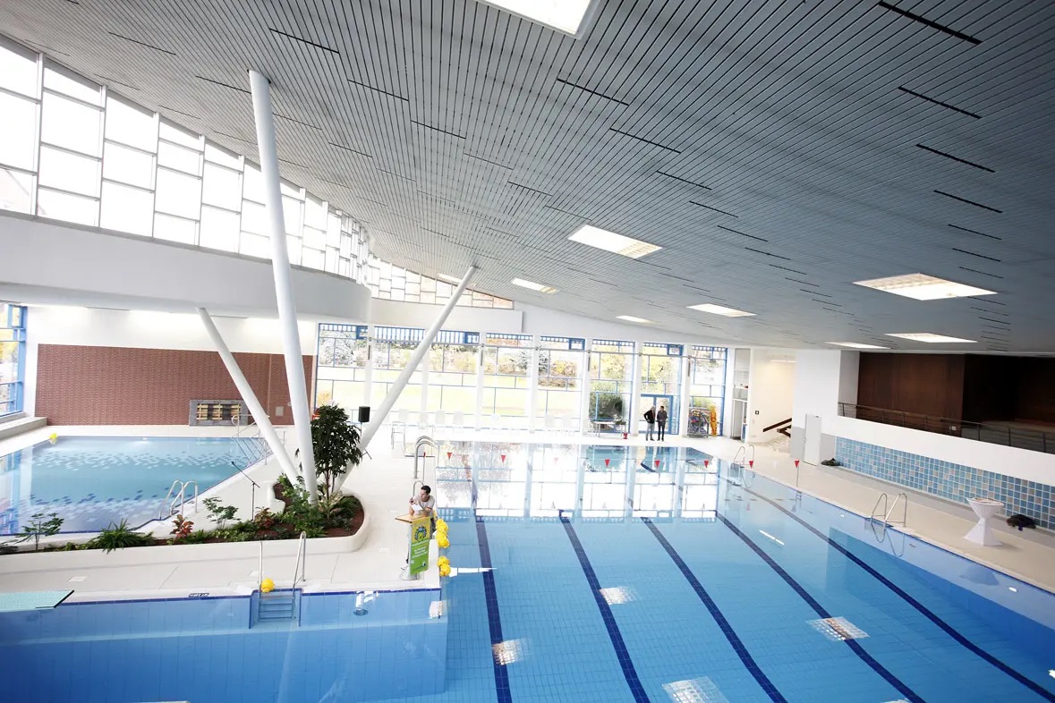 Bestes Schwimmbad Stuttgart: Leo-Vetter-Bad