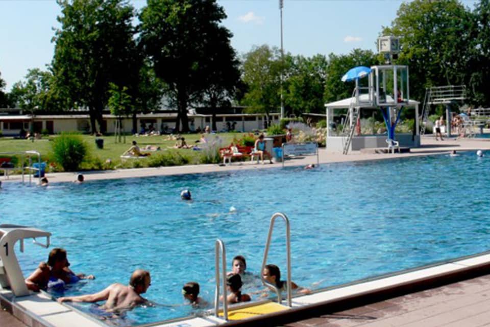 Bestes Freibad Frankfurt: Freibad Silo