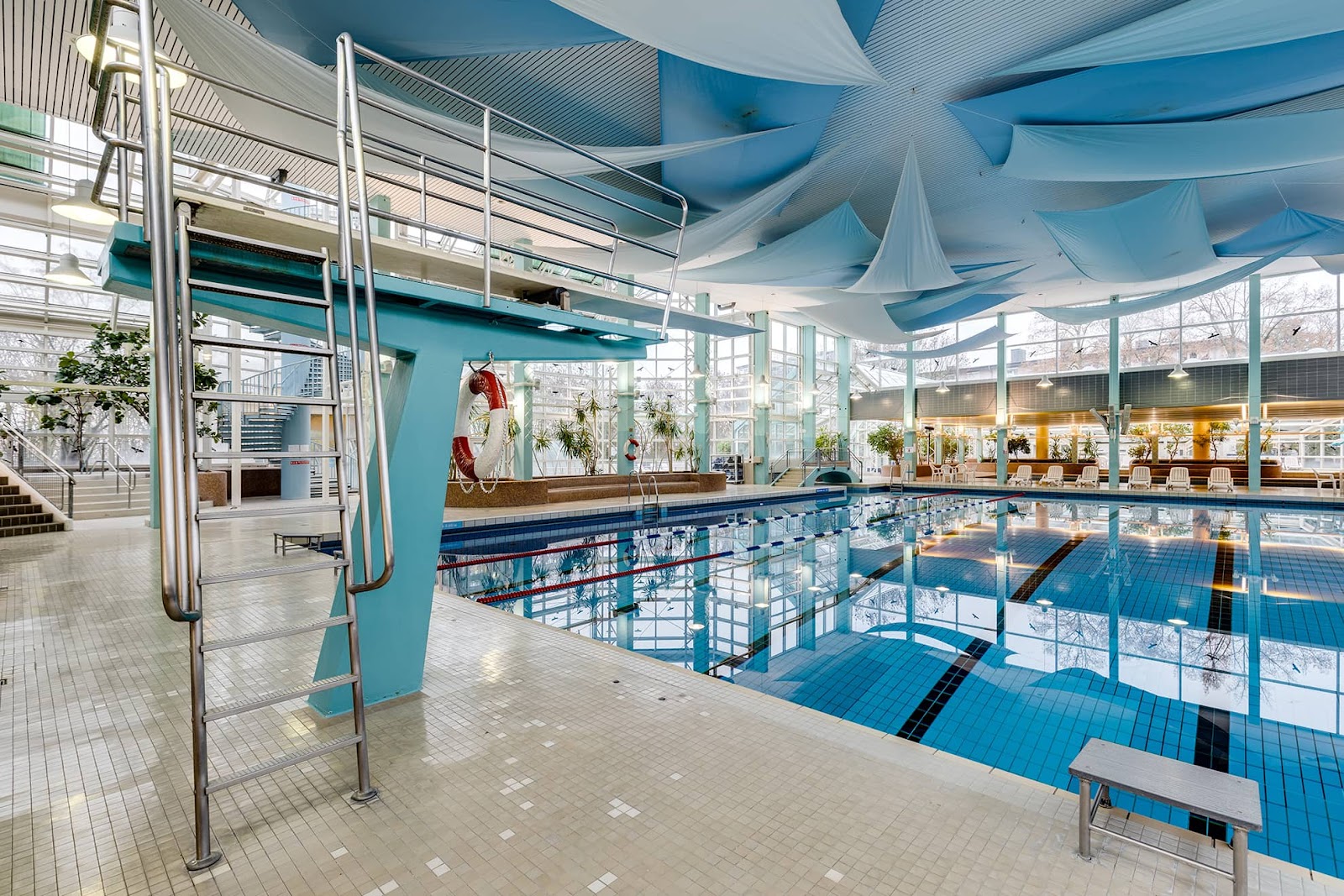 Bestes Schwimmbad Frankfurt: Panoramabad Bornheim