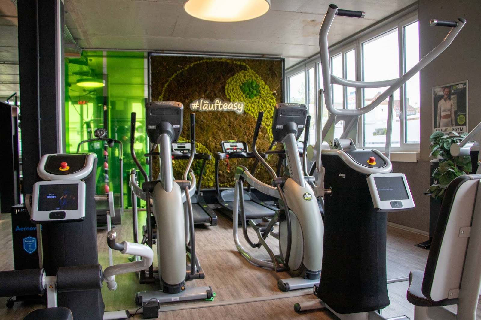 Bestes Fitnessstudio Hannover: EASYFITNESS