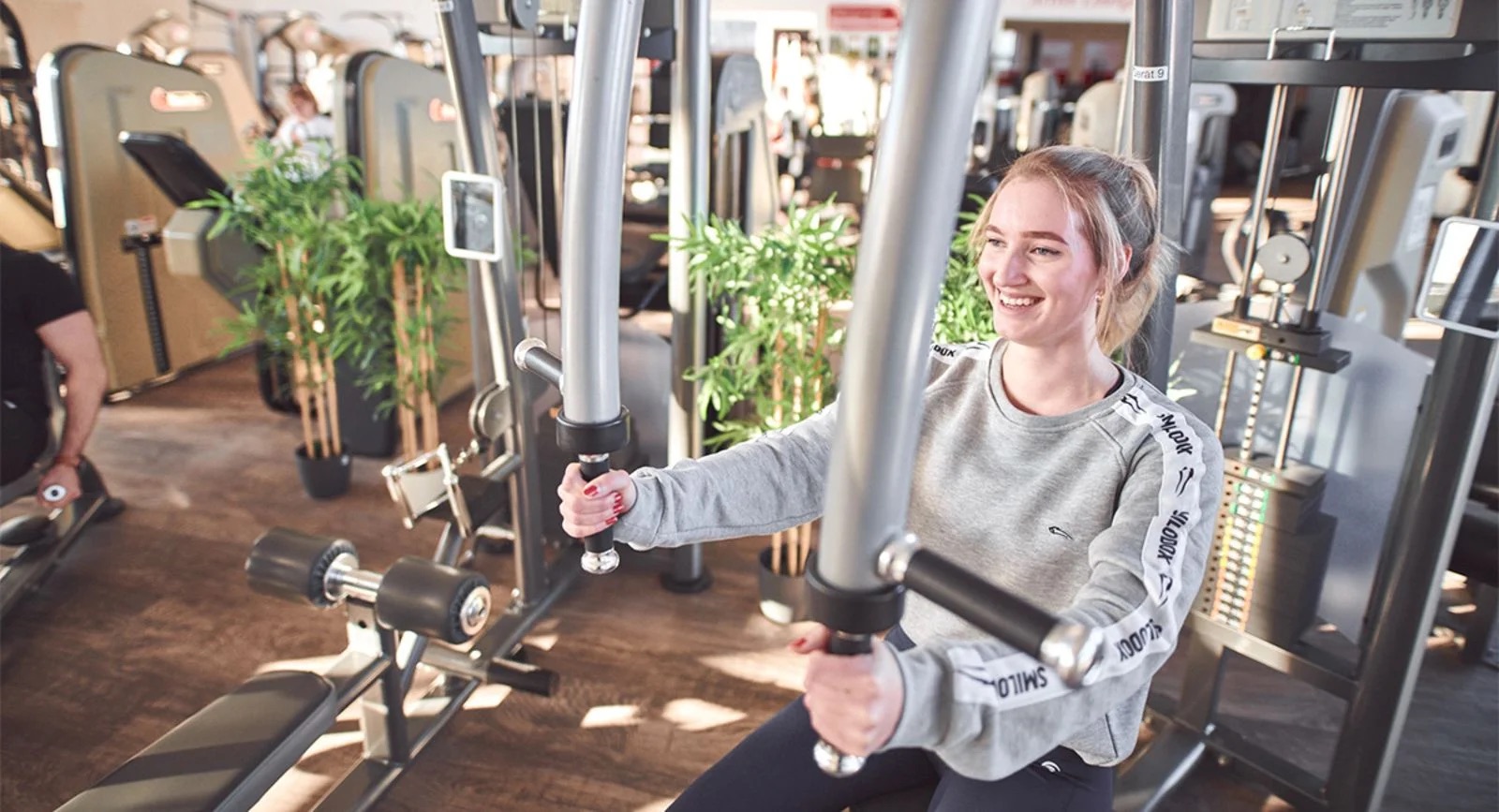 Bestes Fitnessstudio Dresden: Women Sports