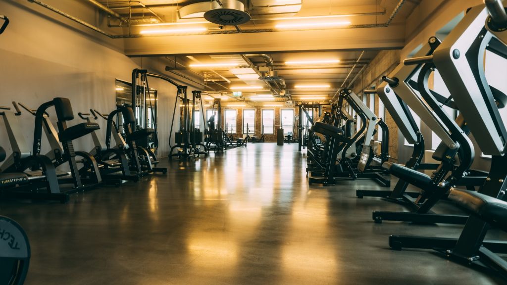 JONNY M. Club Urban Sports Club
