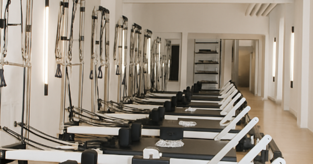 Bestes Reformer Pilates Studio Berlin Hale.Now Urban Sports Club