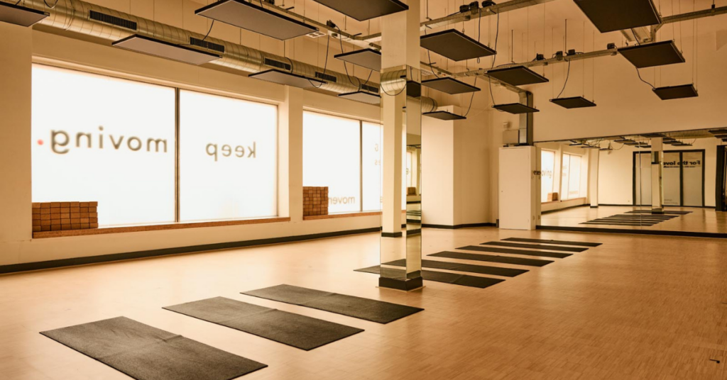 Beste yogastudio Amsterdam: Movements Urban Sports Club